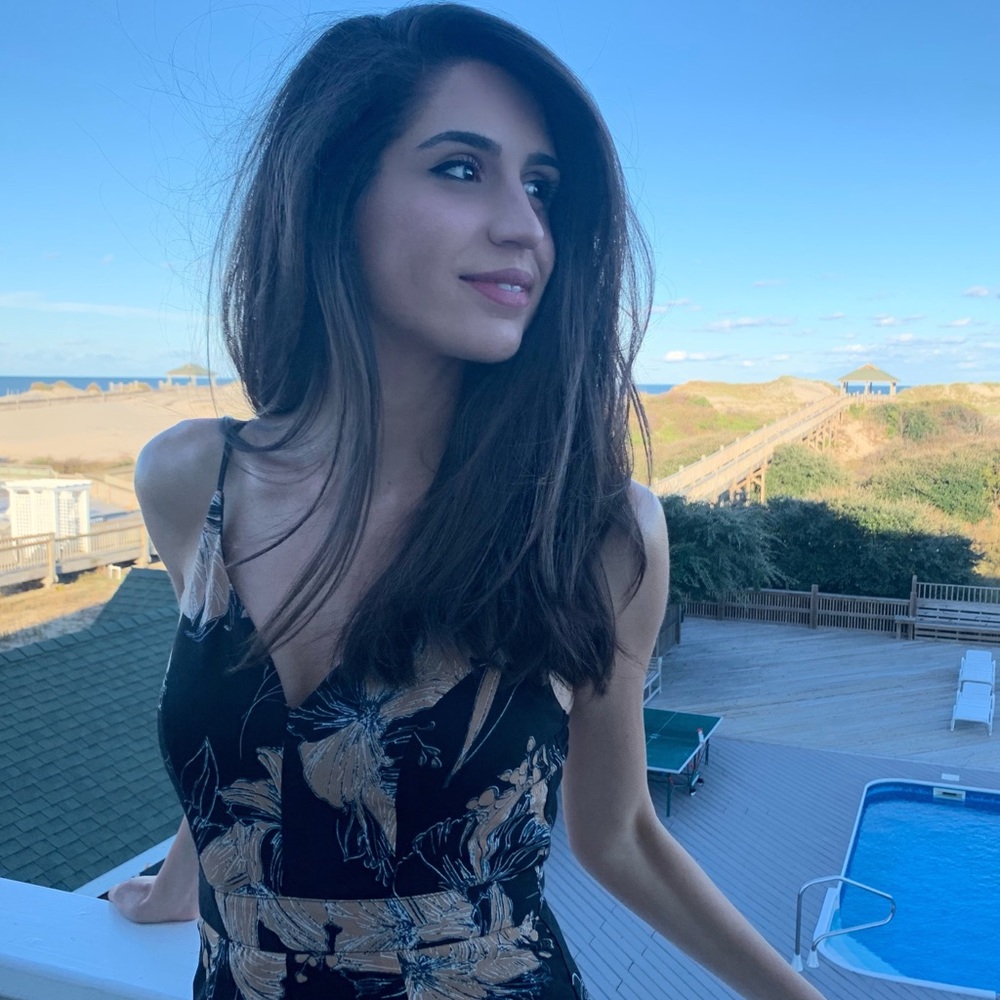 Meet your Posher, Odeta